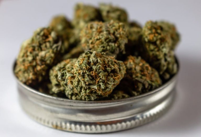 Valladolid weed delivery