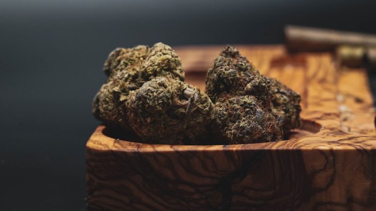 Buy THC Marijuana in Crete