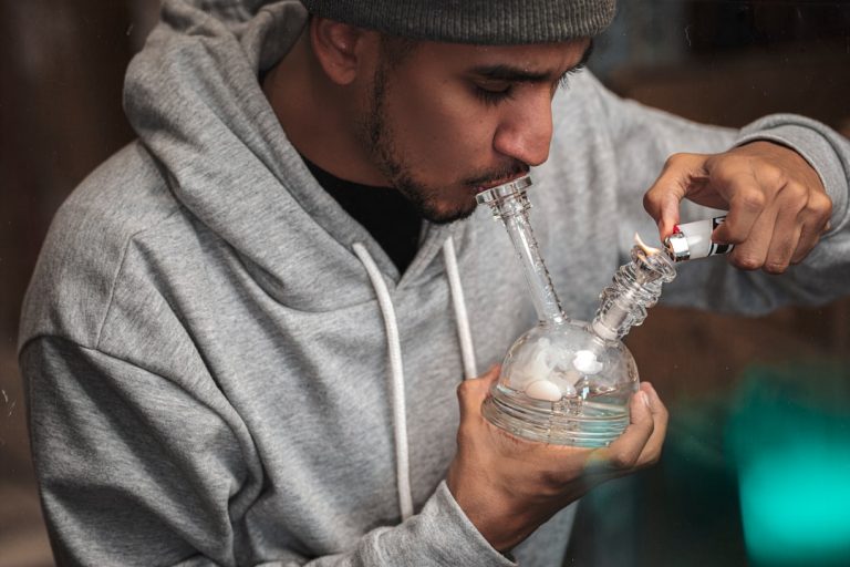 Buy THC Cannabis in Romania: Online Pharmacy & Dispensary